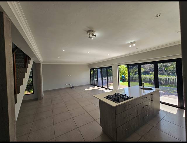 3 BEDROOM HOUSE FOR SALE IN NEW SALT ROCK CITY